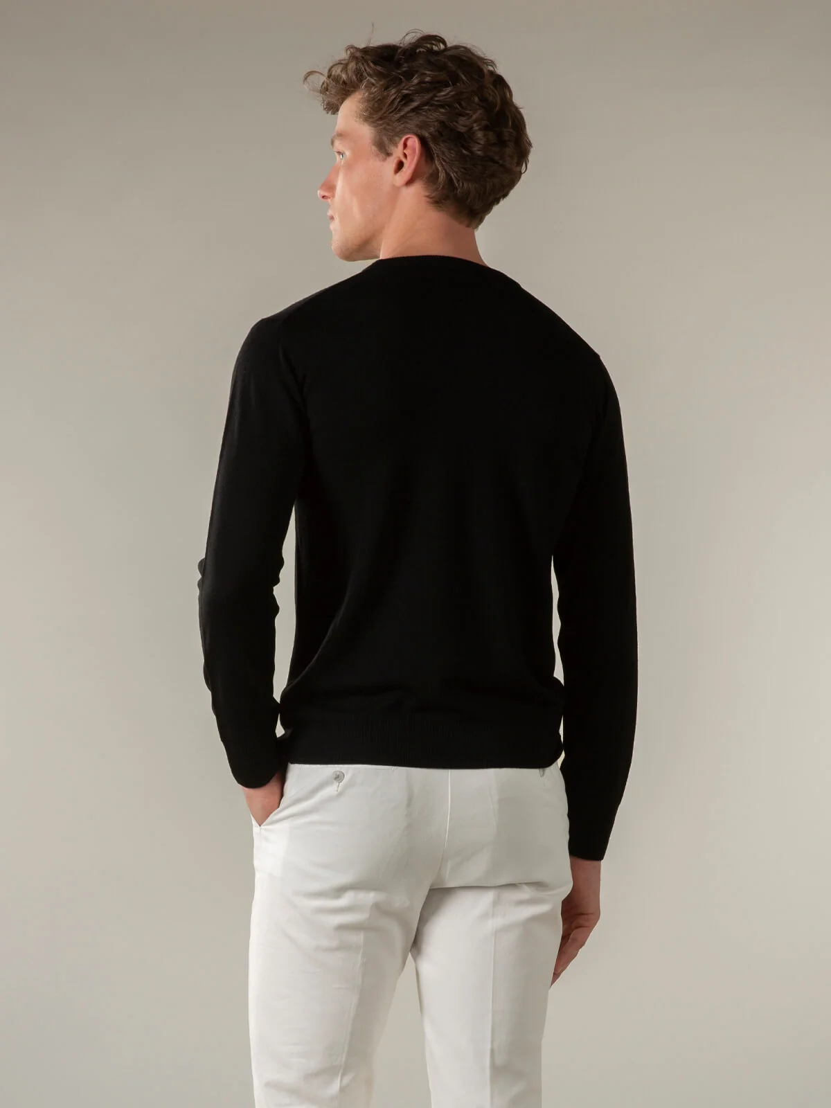 Extrafine Merino Crew Neck Sweater Black - Image 4