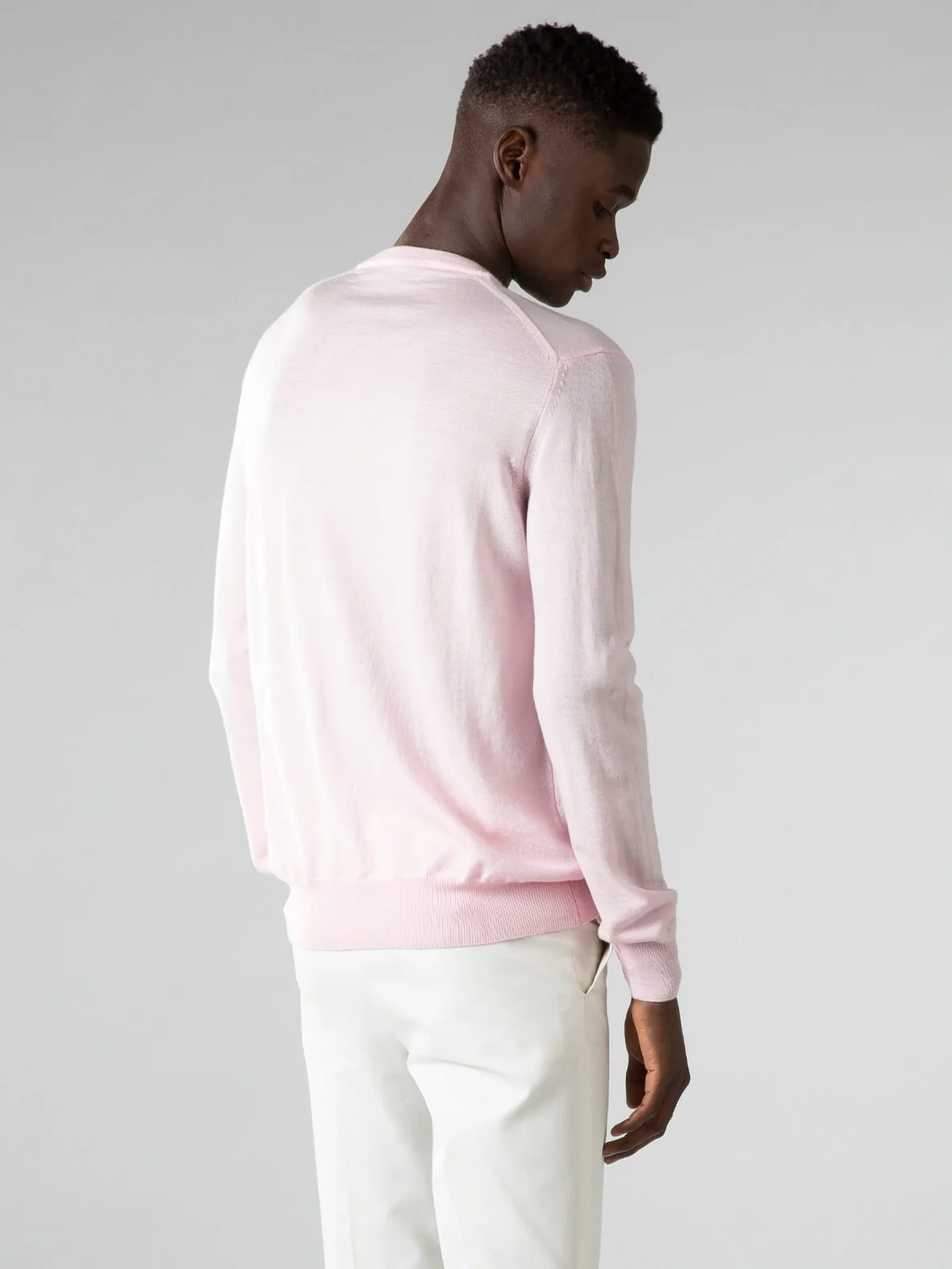 Extrafine Merino V-Neck Pink - Image 4